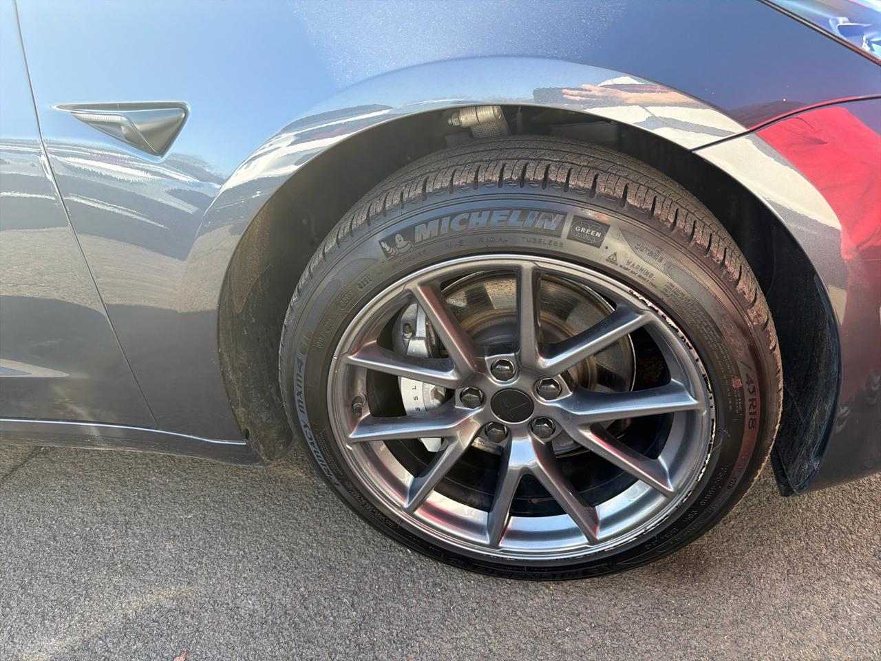 Tesla Model 3 RWD 2023