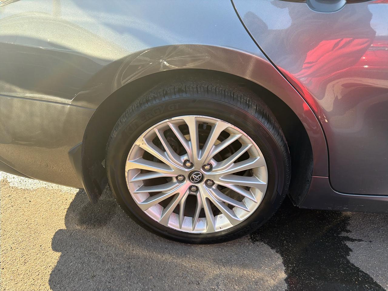 Toyota Camry XLE Auto (Natl) 2020