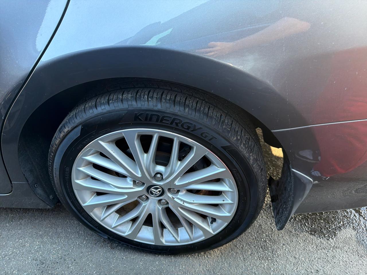 Toyota Camry XLE Auto (Natl) 2020