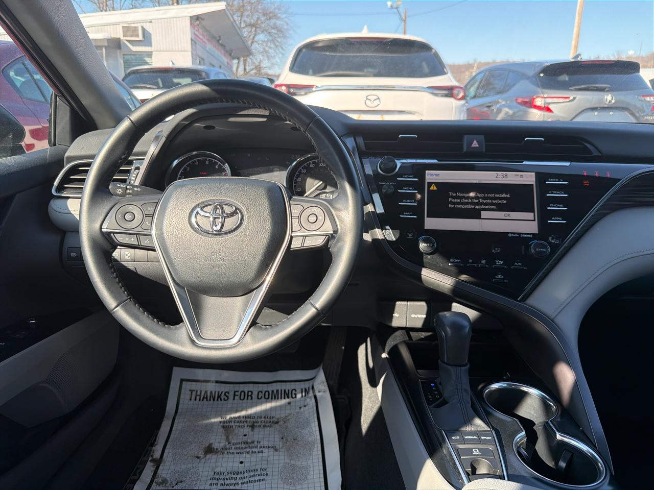 Toyota Camry XLE Auto (Natl) 2020