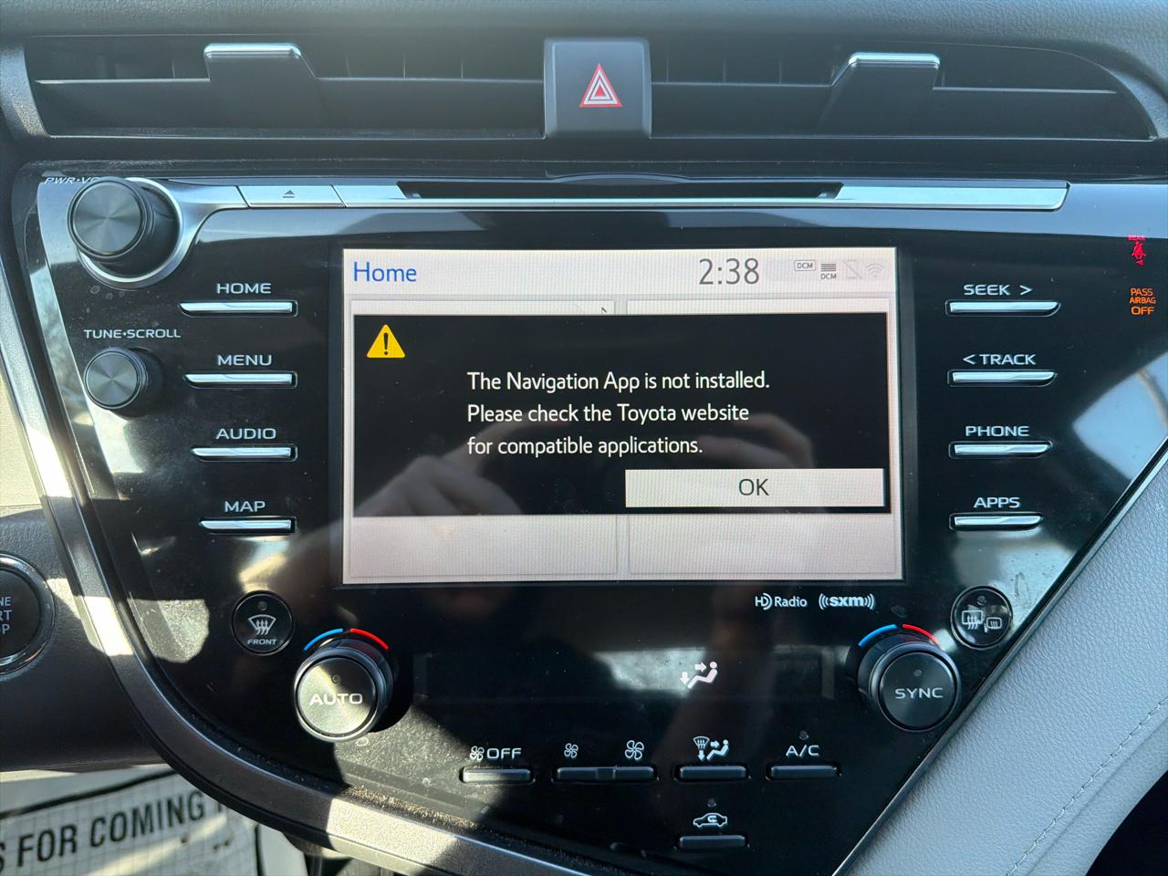 Toyota Camry XLE Auto (Natl) 2020