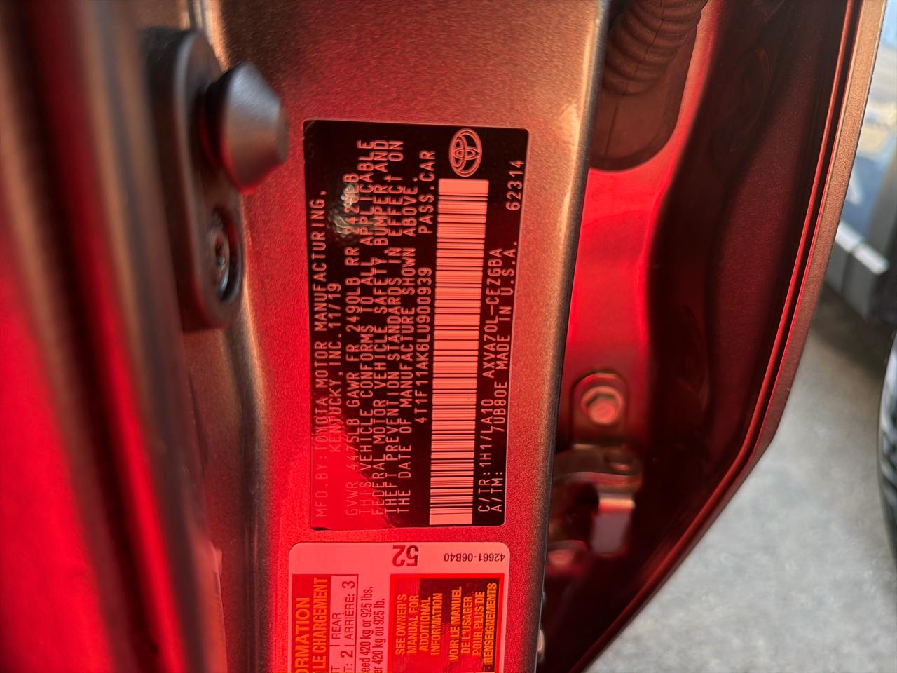 Toyota Camry XLE Auto (Natl) 2020