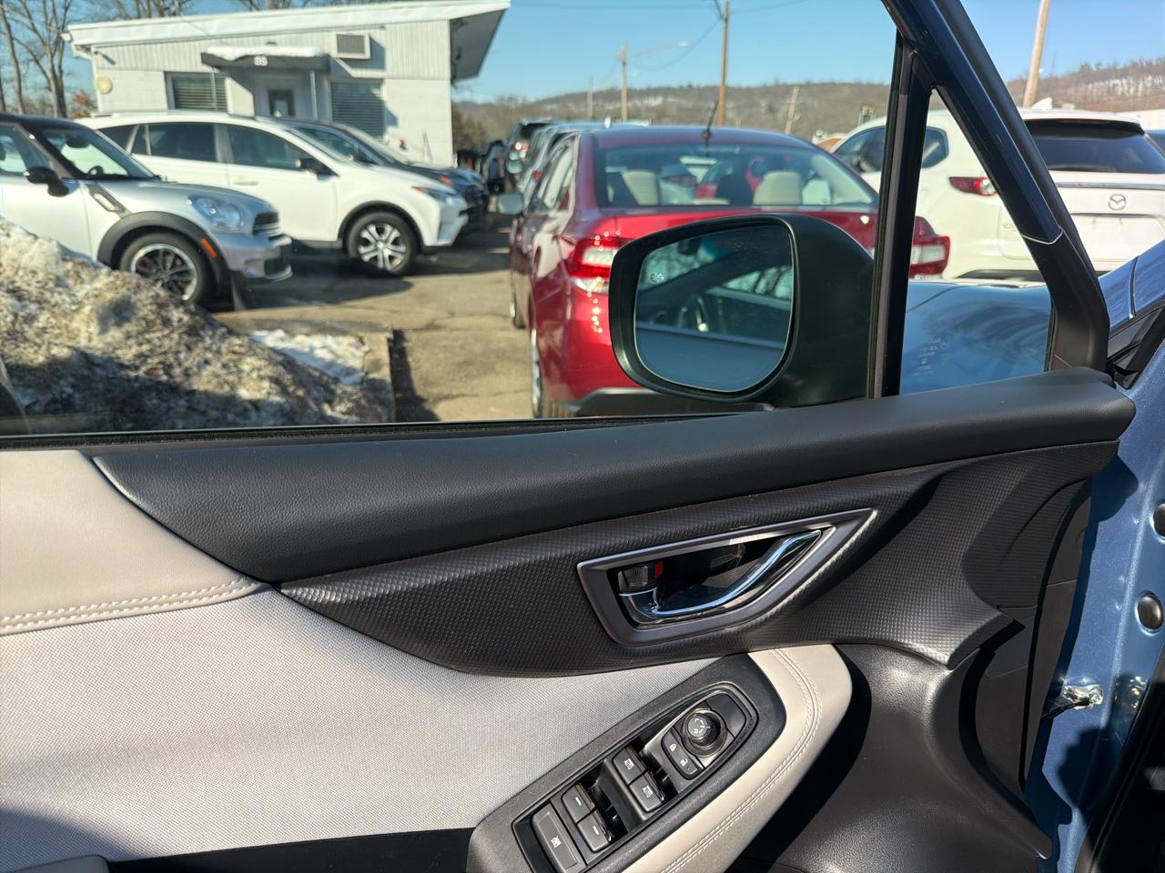 Subaru Forester Premium AWD 2024