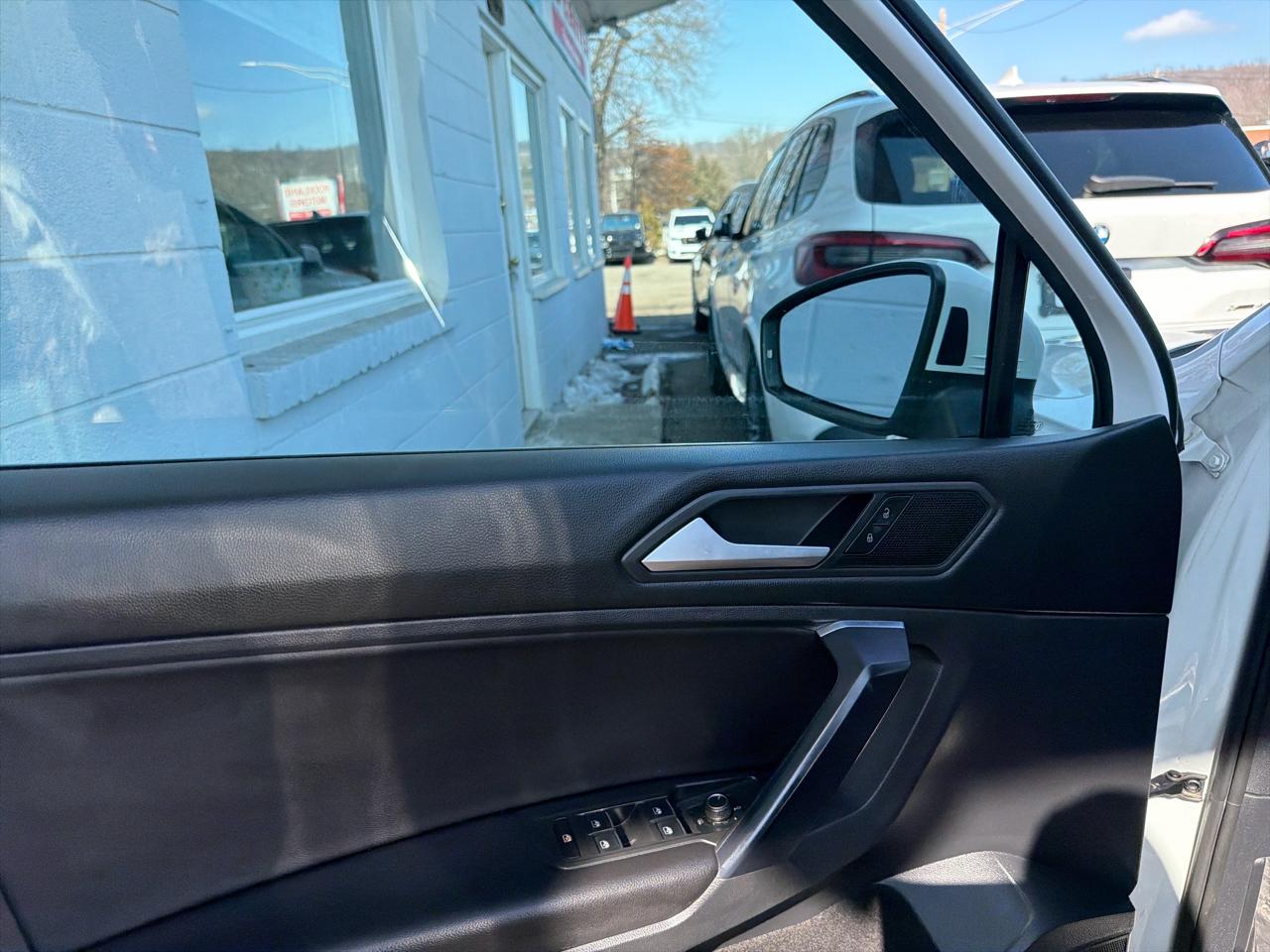 Volkswagen Tiguan 2.0T SE 4MOTION 2021