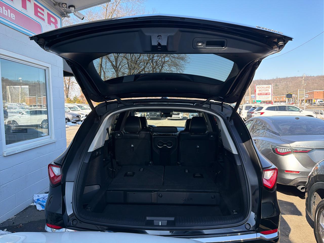 Acura MDX SH-AWD w/Technology Package 2023