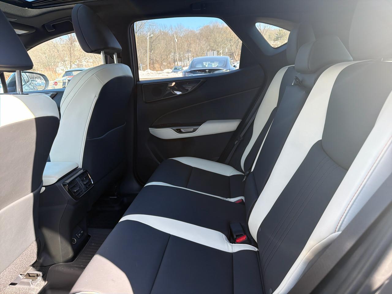 Lexus NX NX 350 Premium AWD 2022