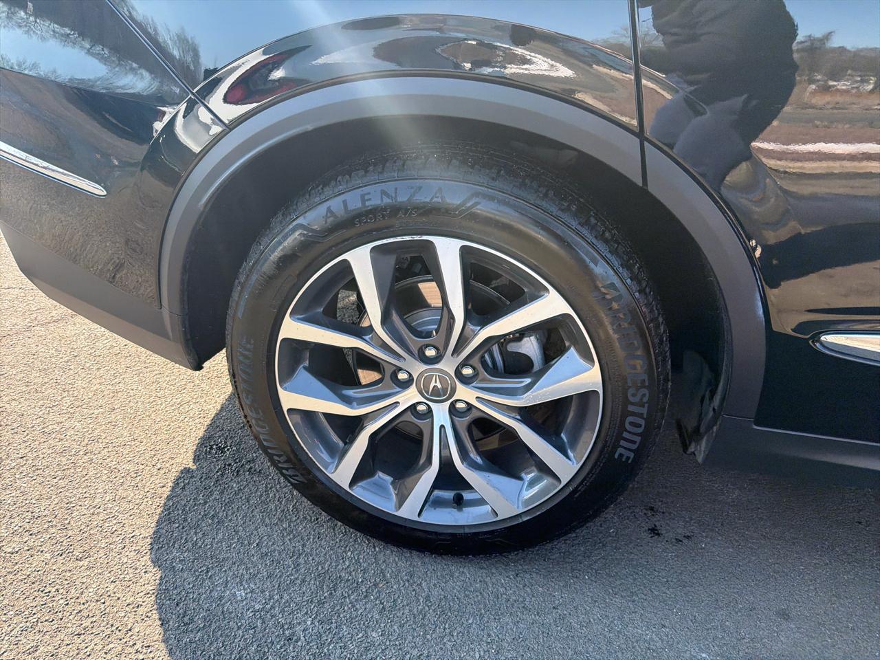 Acura MDX SH-AWD w/Technology Package 2023