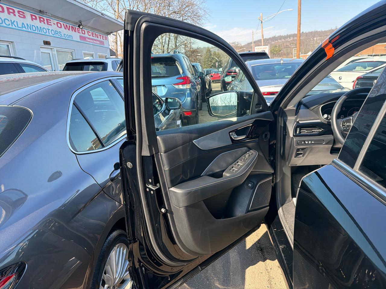 Acura MDX SH-AWD w/Technology Package 2023