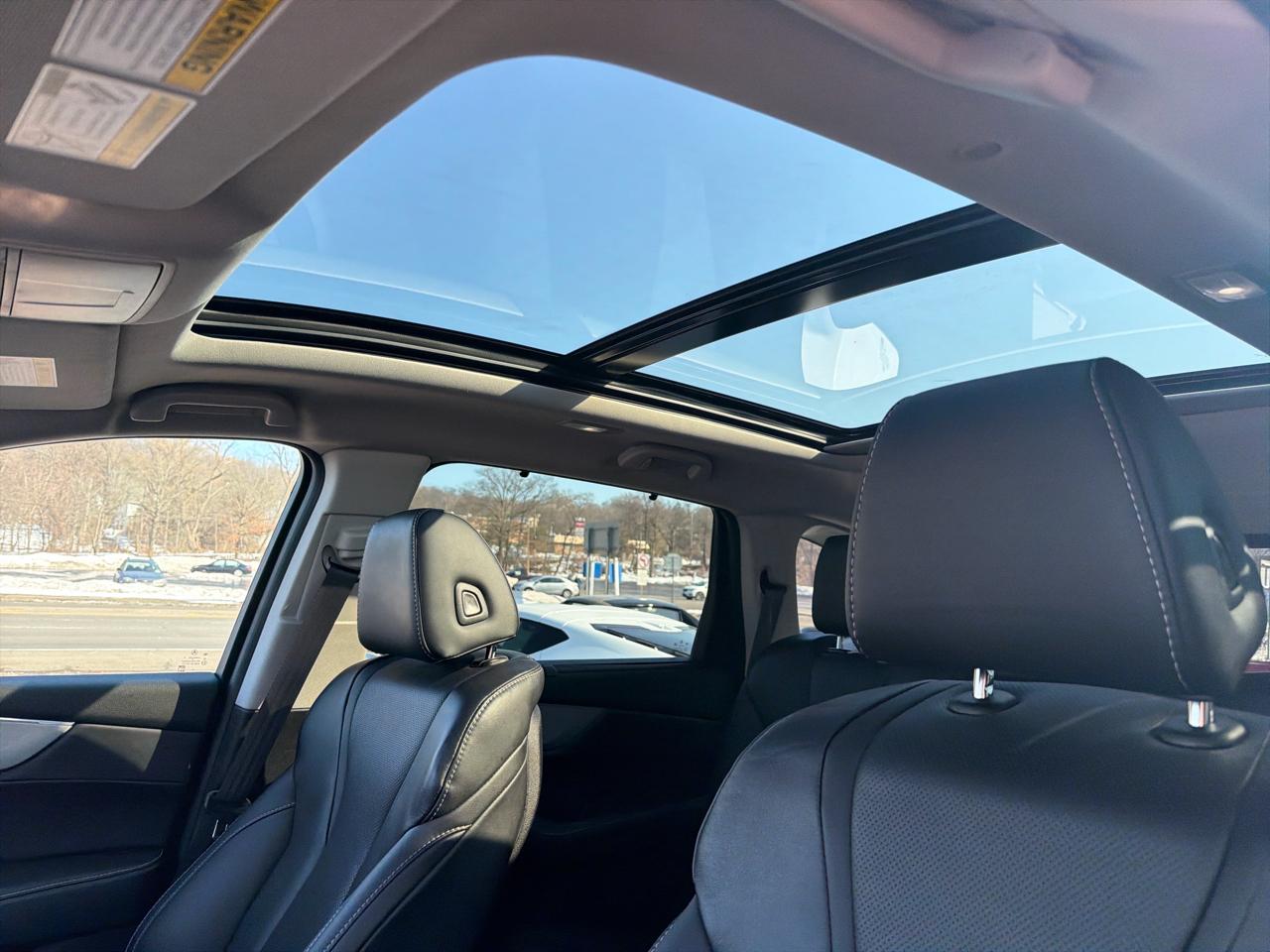 Acura MDX SH-AWD w/Technology Package 2023