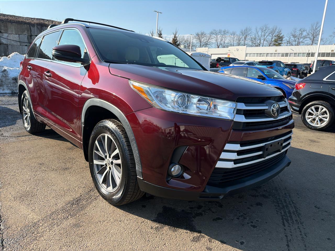 Toyota Highlander XLE V6 AWD (Natl) 2017