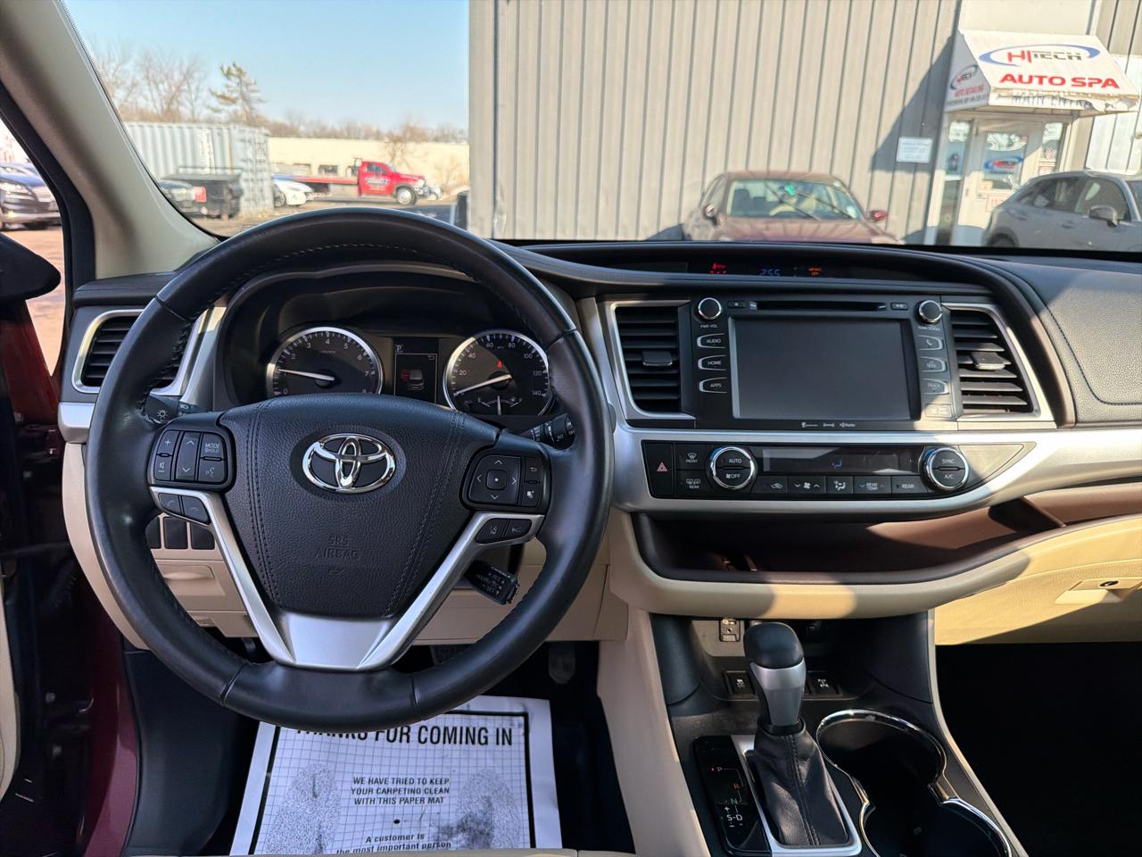 Toyota Highlander XLE V6 AWD (Natl) 2017