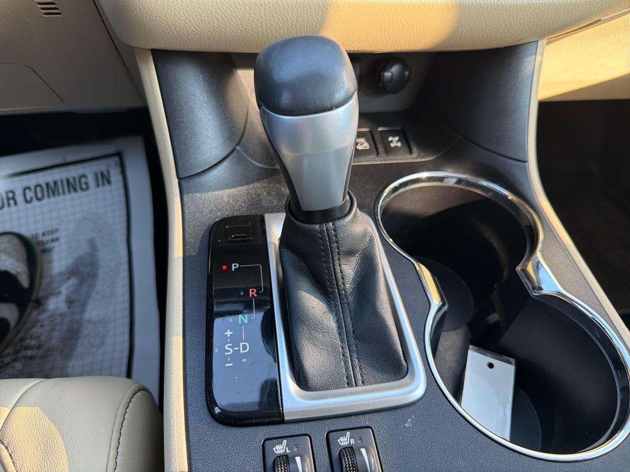 Toyota Highlander XLE V6 AWD (Natl) 2017