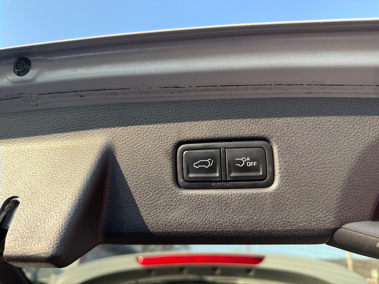 Kia Carnival EX FWD 2024