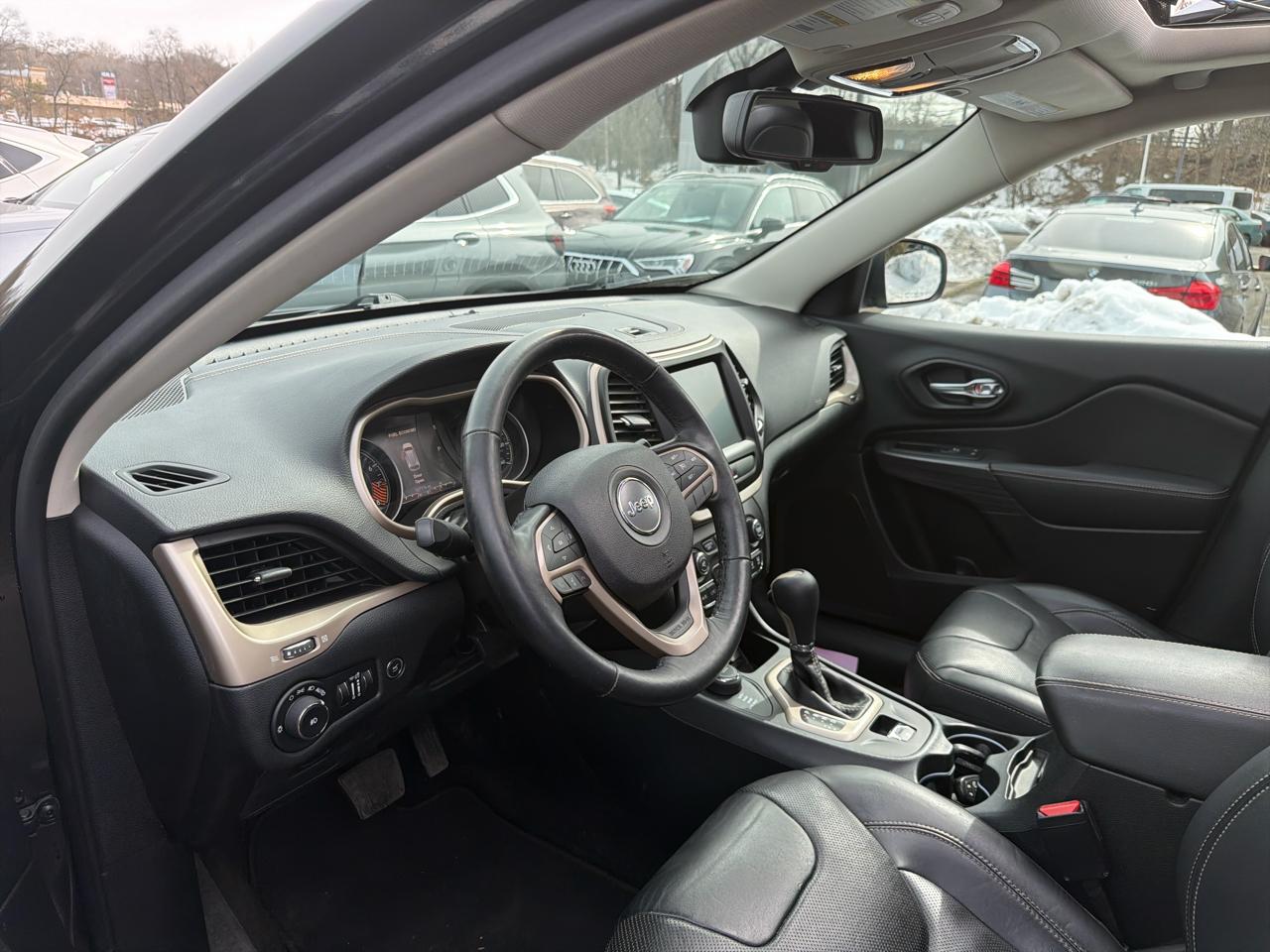 Jeep Cherokee 4WD 4dr Limited 2015