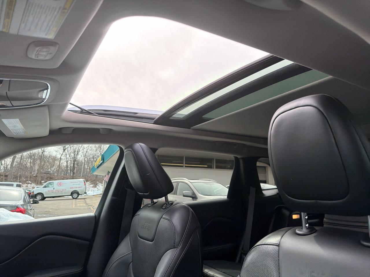 Jeep Cherokee 4WD 4dr Limited 2015