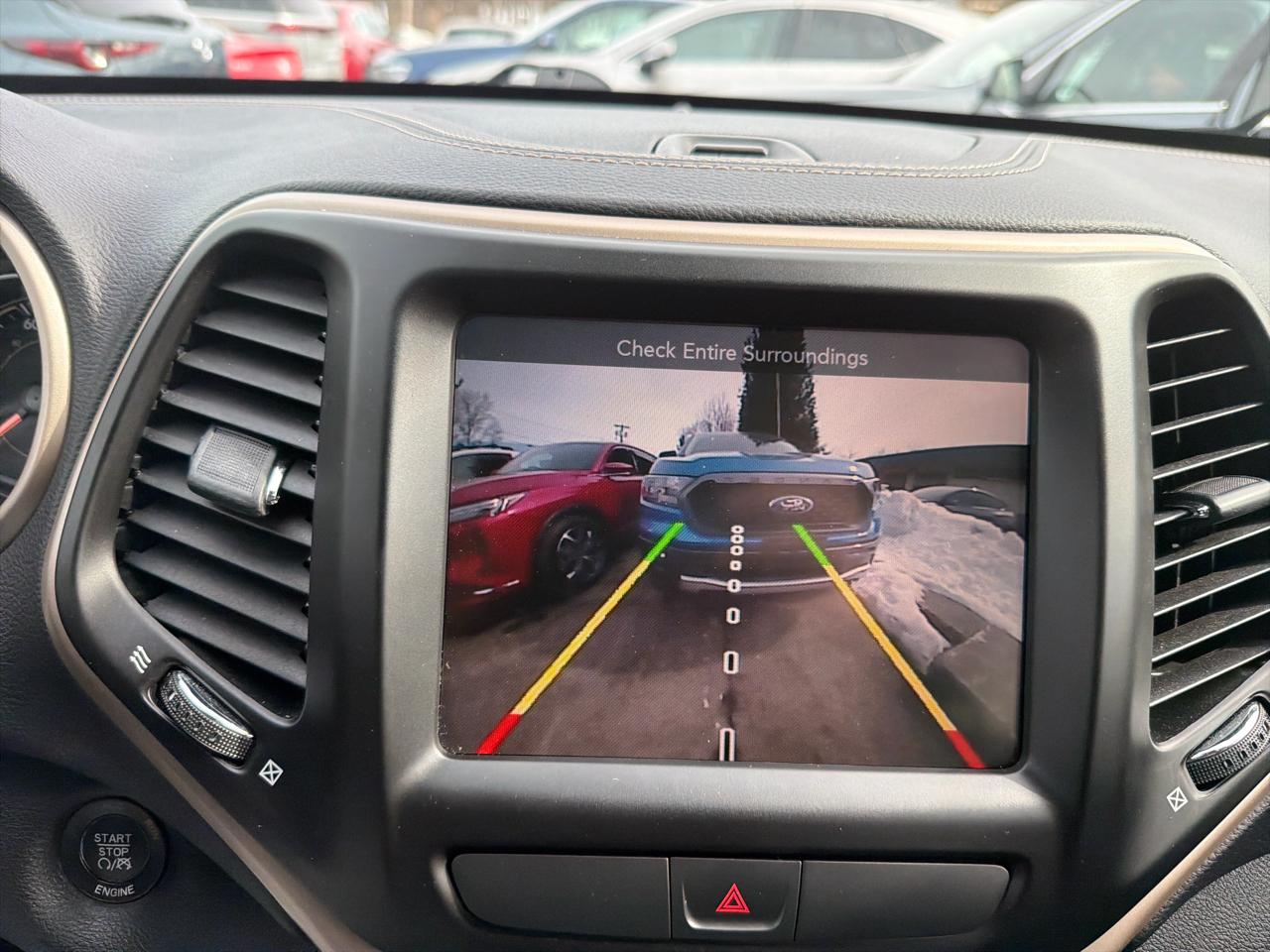 Jeep Cherokee 4WD 4dr Limited 2015