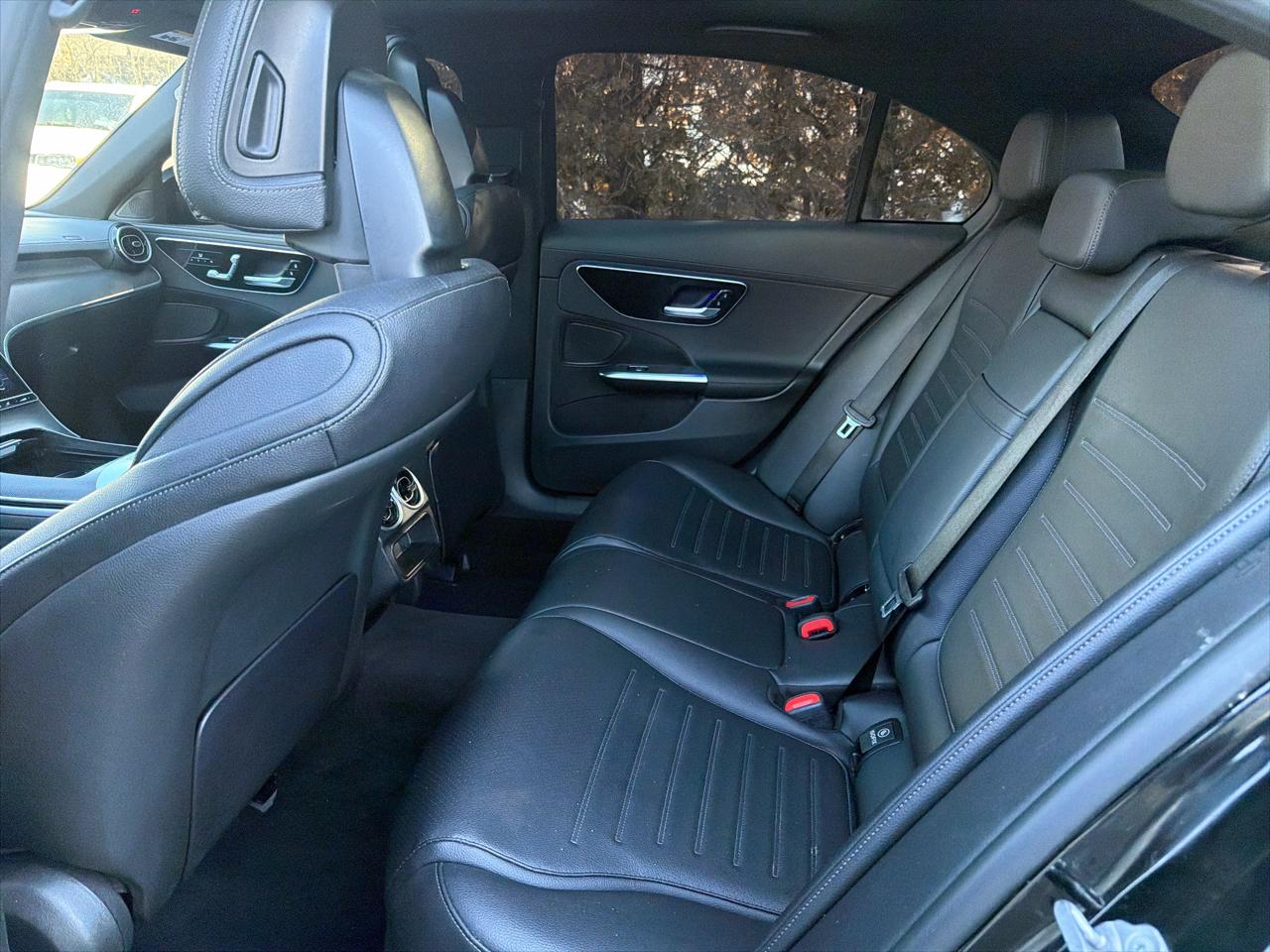 Mercedes-Benz C-Class C 300 4MATIC Sedan 2023