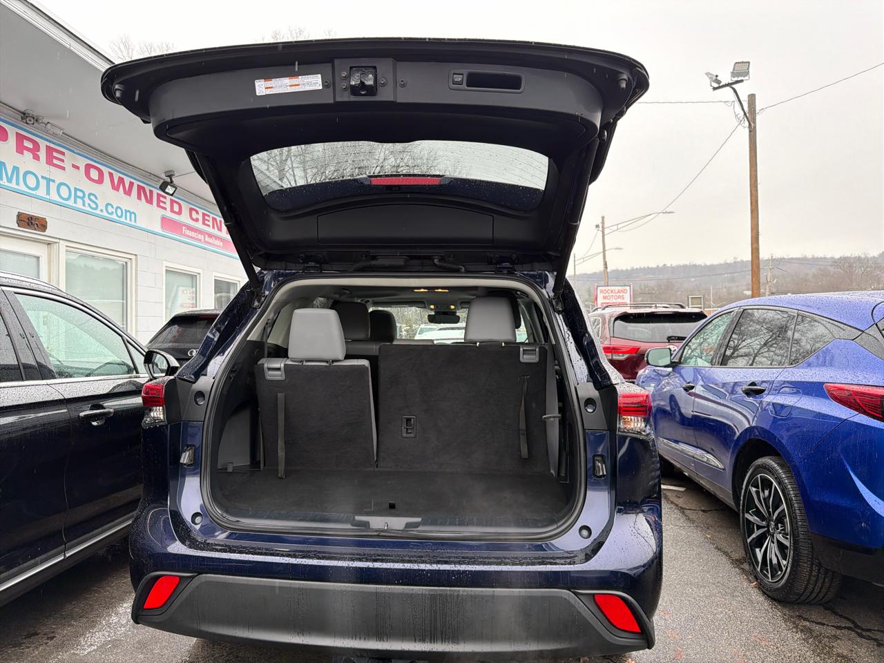 Toyota Highlander XLE 2023