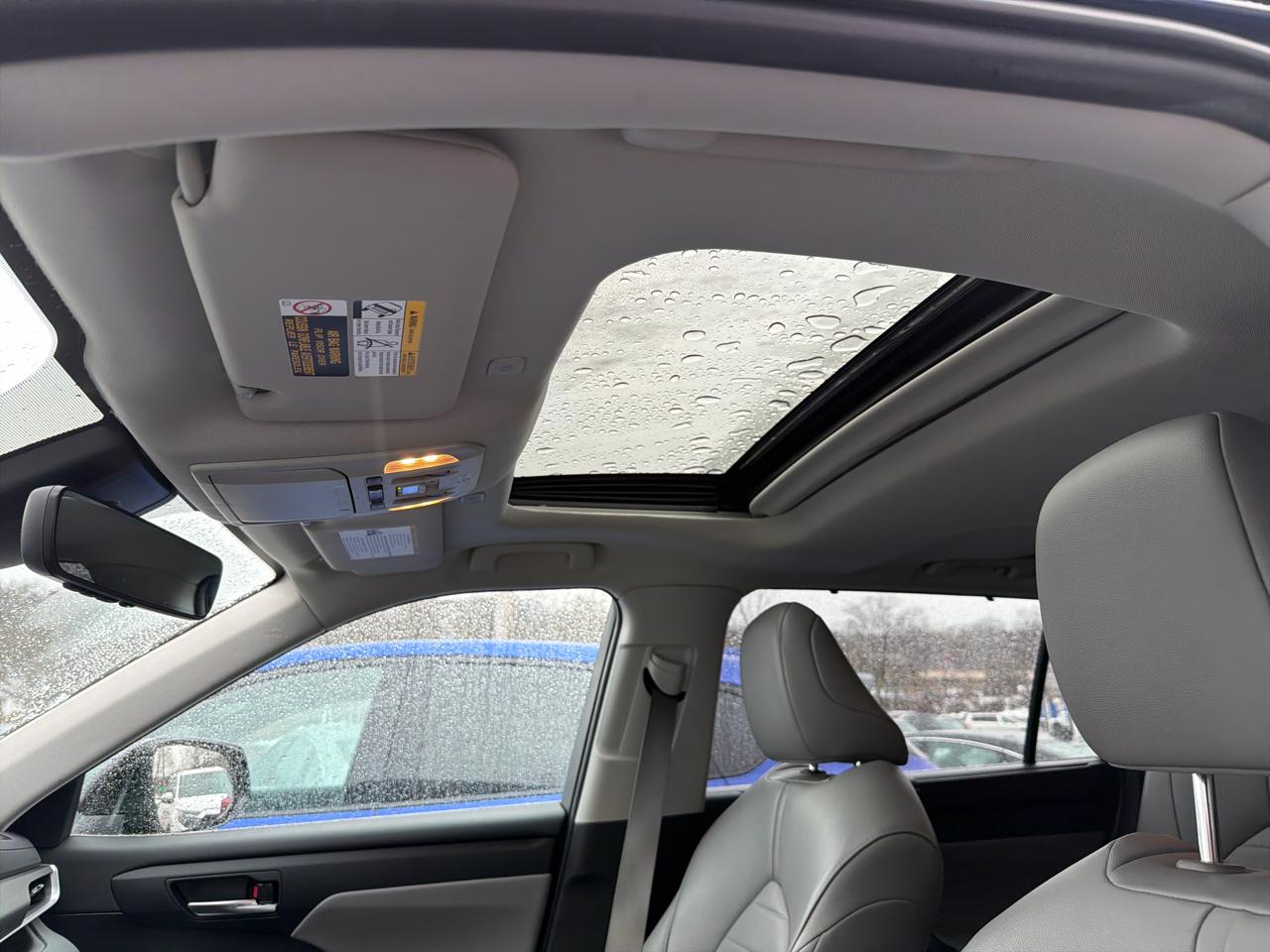 Toyota Highlander XLE 2023