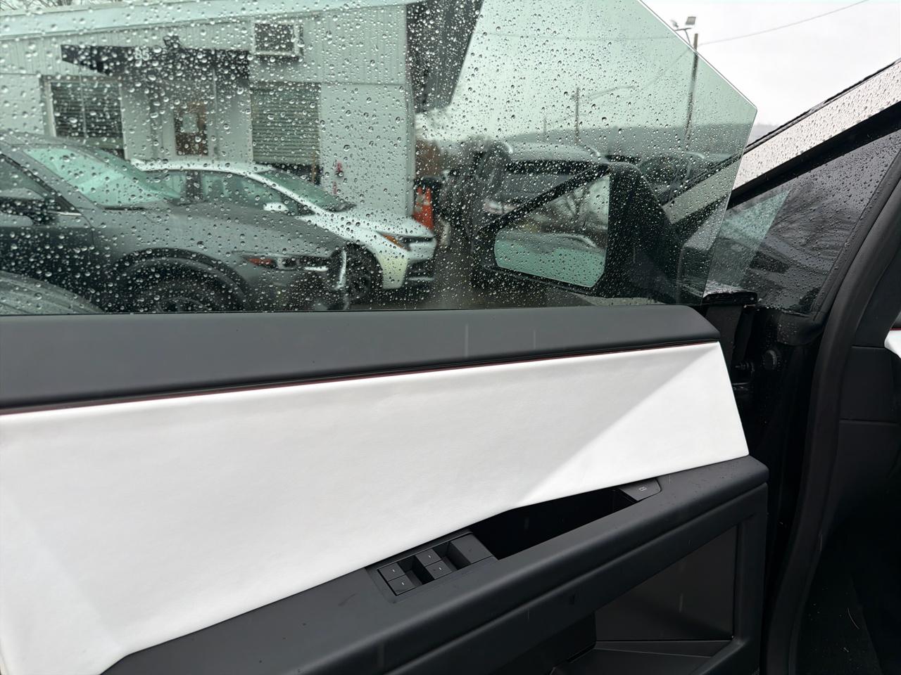 Tesla Cybertruck AWD 2024