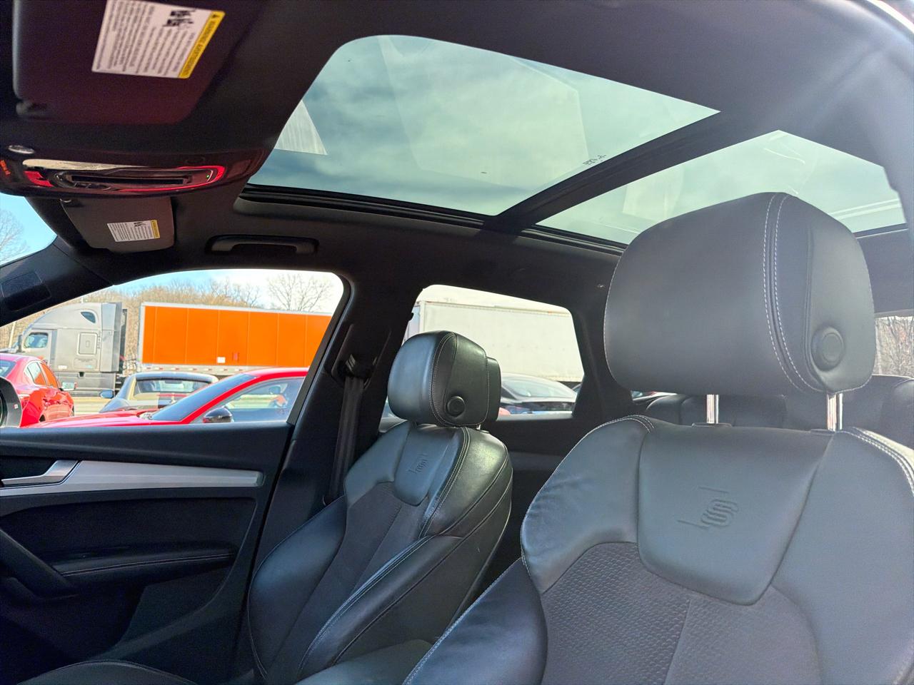 Audi SQ5 Premium Plus 3.0 TFSI quattro 2020