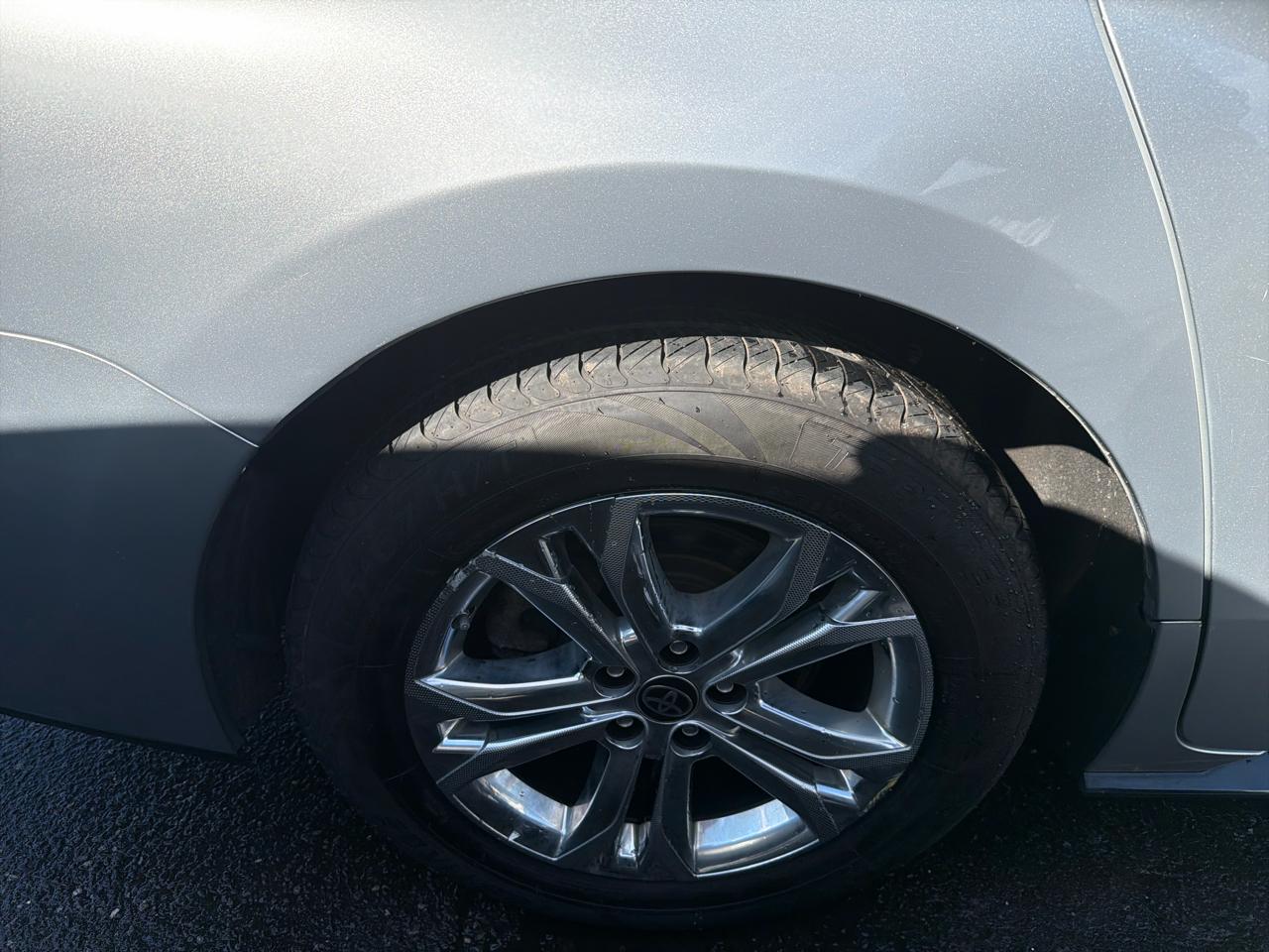 Toyota Sienna XSE 25th Anniversary AWD 7-Passenger (Natl) 2023