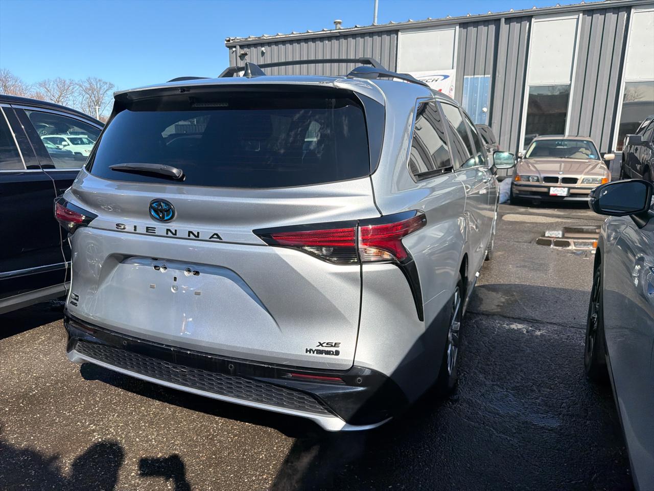 Toyota Sienna XSE 25th Anniversary AWD 7-Passenger (Natl) 2023