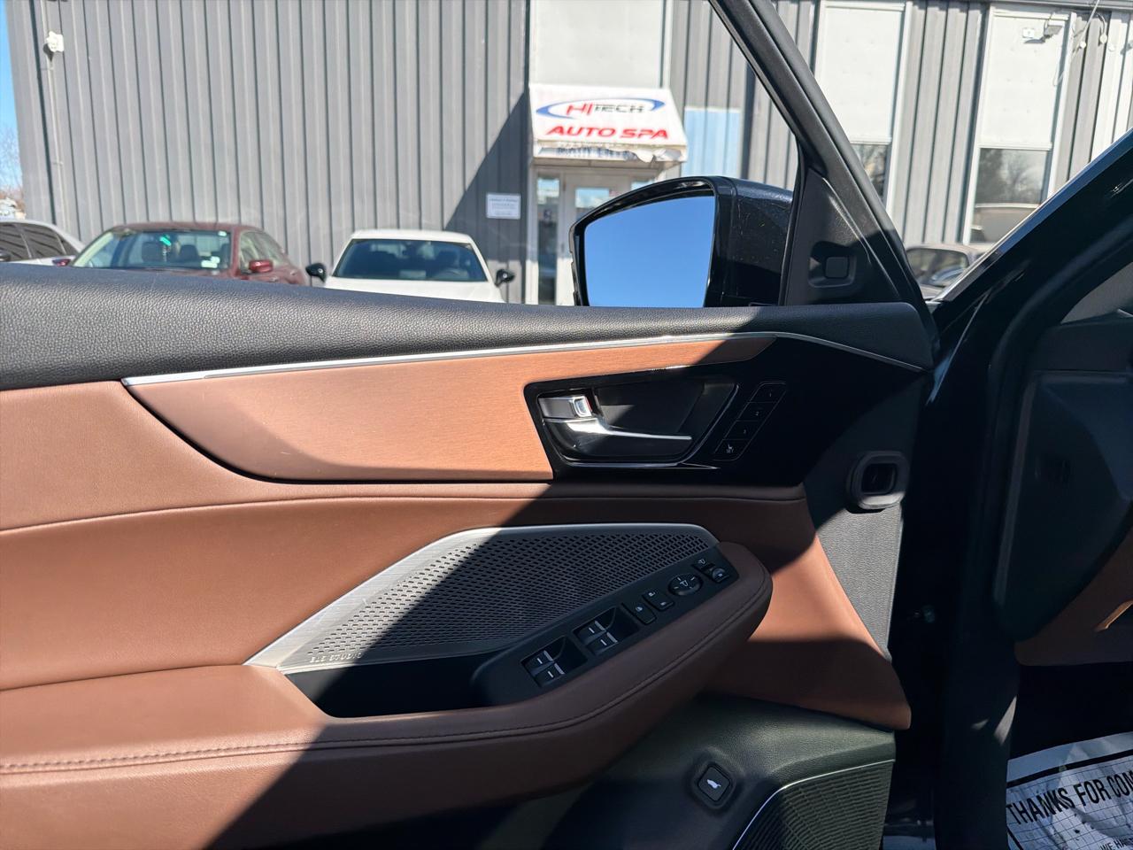 Acura MDX SH-AWD w/Technology Package 2023