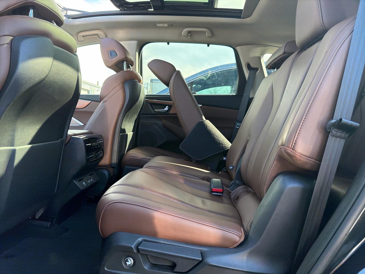 Acura MDX SH-AWD w/Technology Package 2023