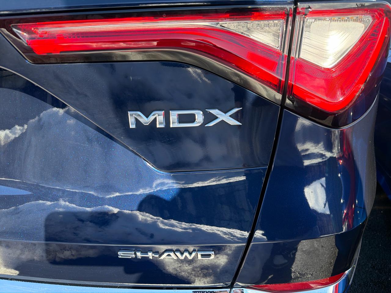 Acura MDX SH-AWD w/Technology Package 2023