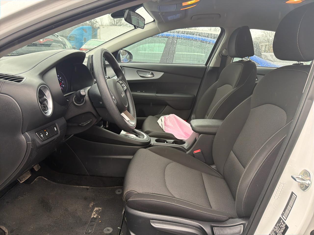 Kia Forte LXS IVT 2023