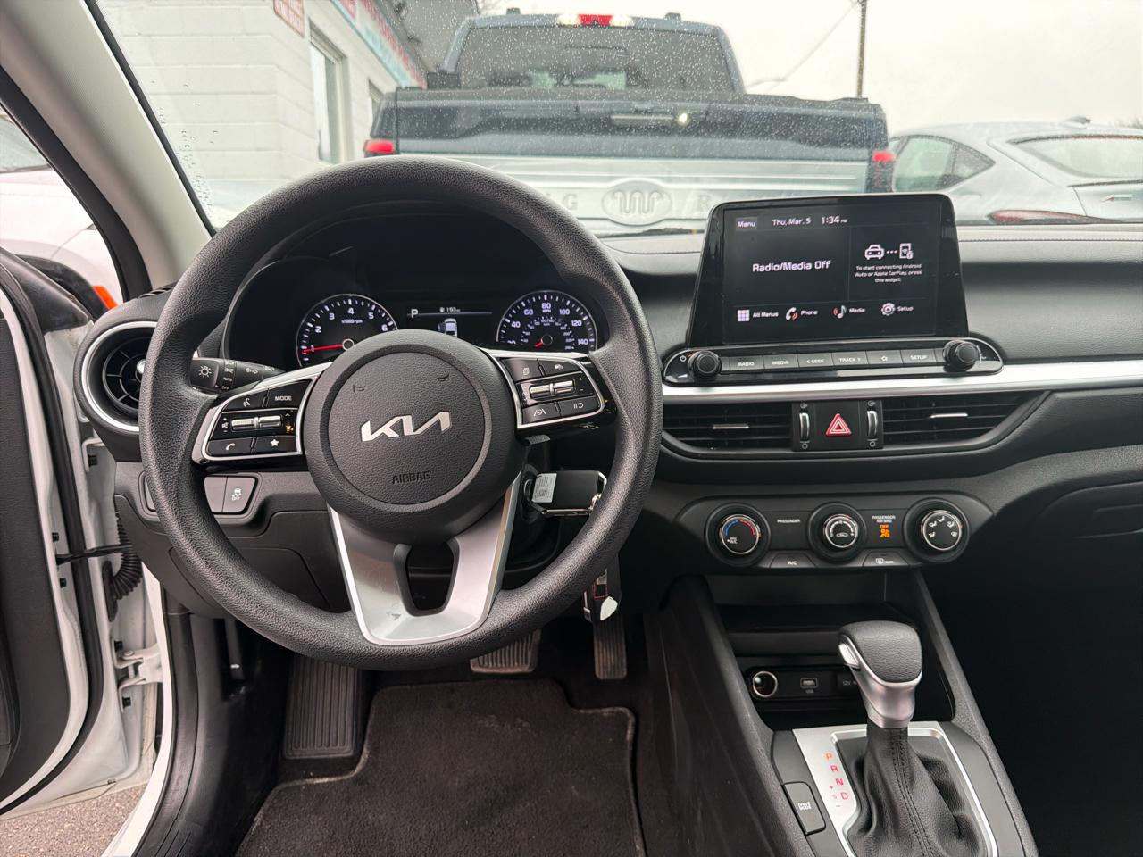 Kia Forte LXS IVT 2023