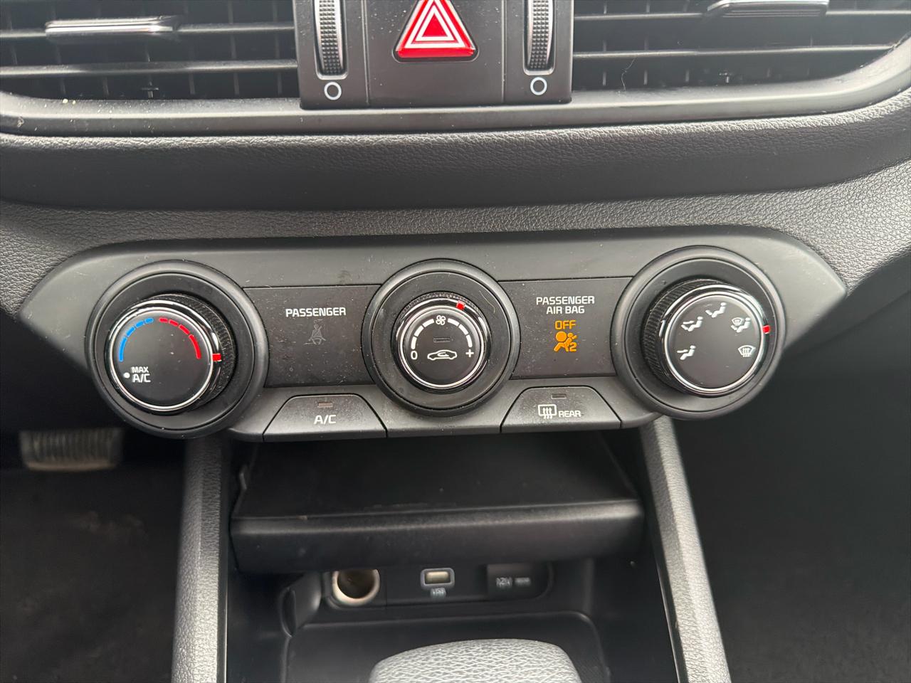 Kia Forte LXS IVT 2023