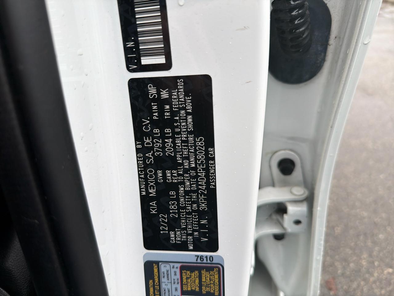 Kia Forte LXS IVT 2023