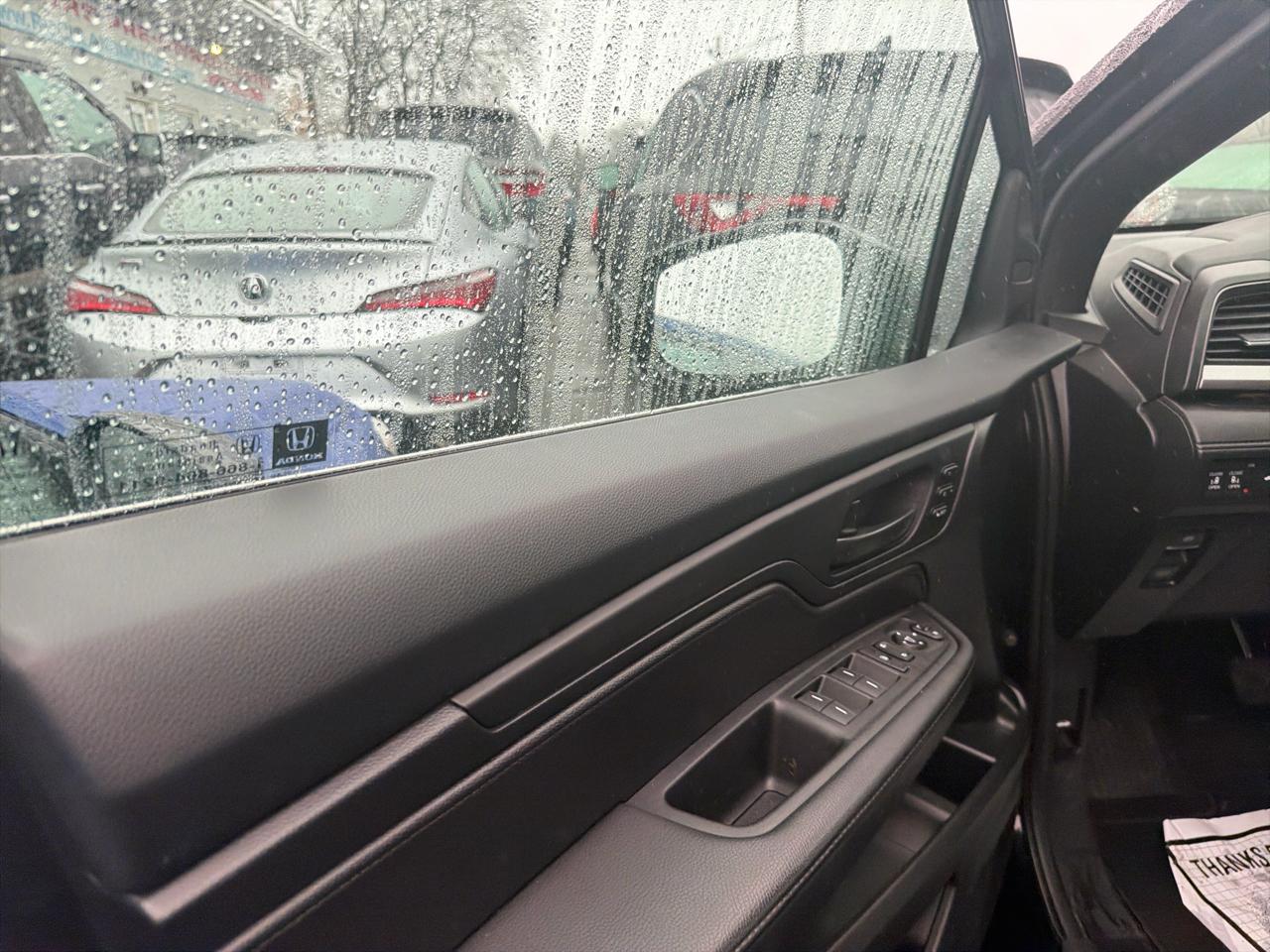 Honda Odyssey Sport-L Auto 2025