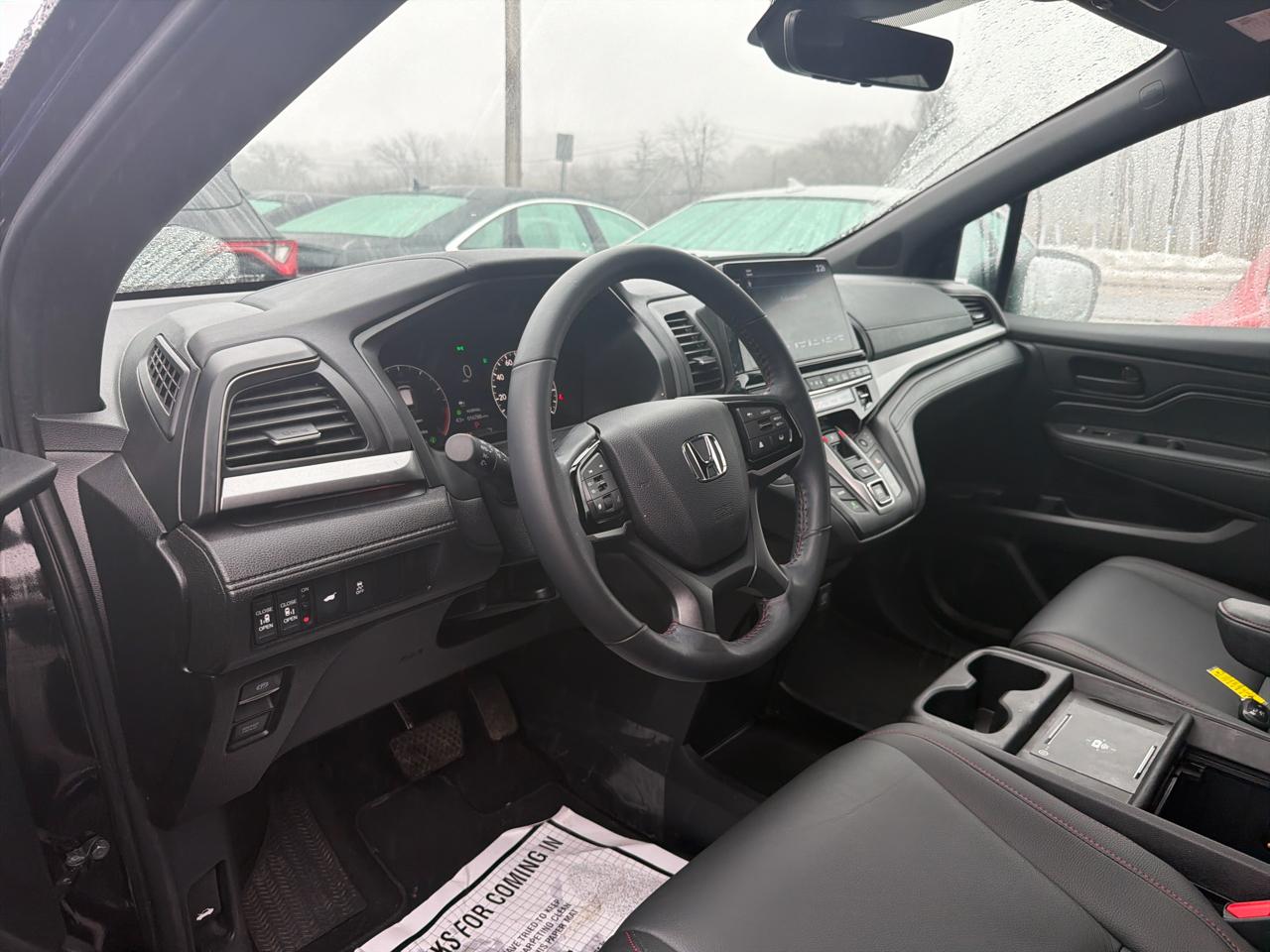 Honda Odyssey Sport-L Auto 2025