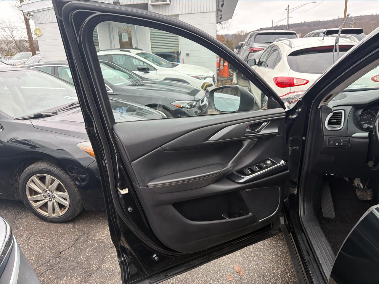 Mazda CX-9 Touring AWD 2019