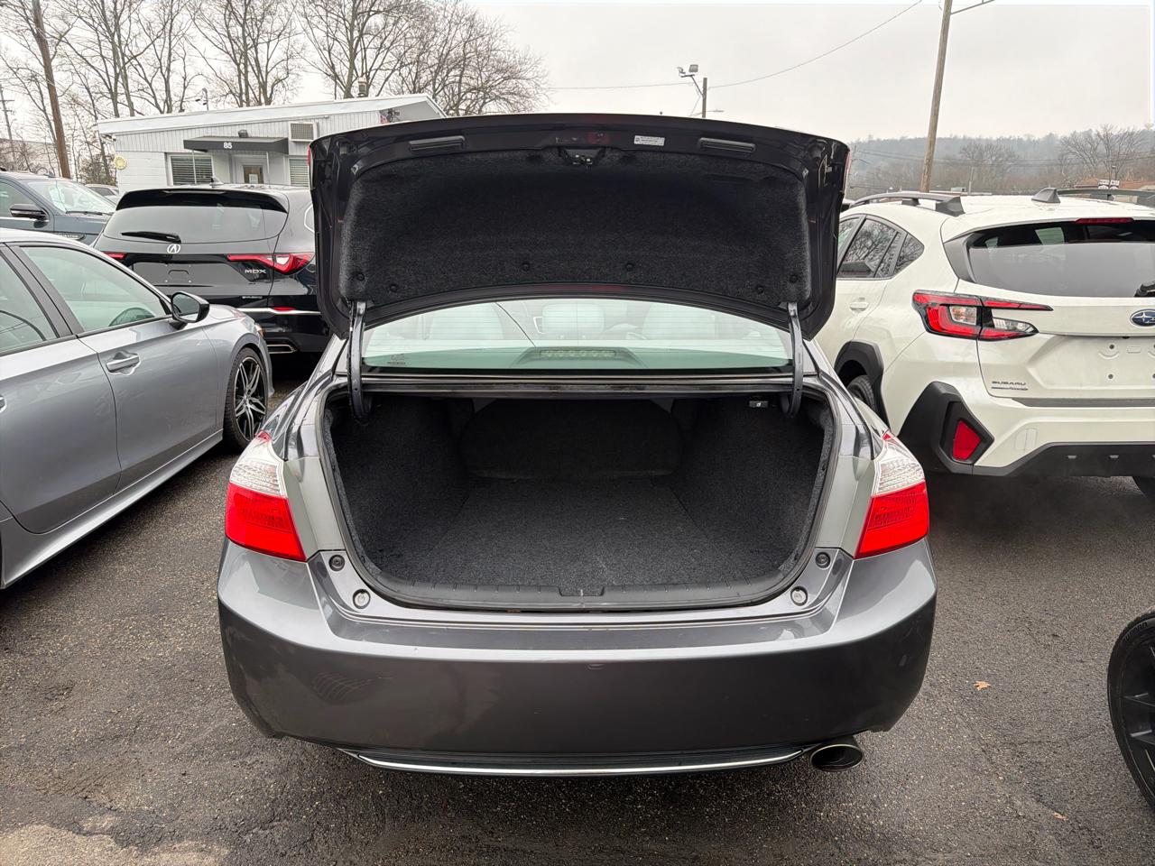 Honda Accord Sdn 4dr I4 CVT LX 2013