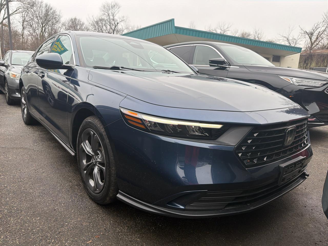 Honda Accord Sedan EX CVT 2023