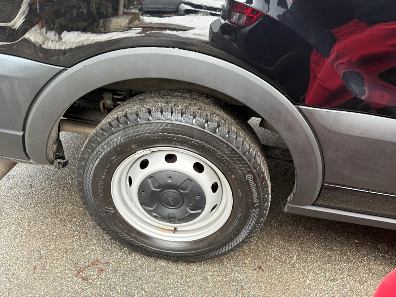 Ford Transit Passenger Wagon  2023