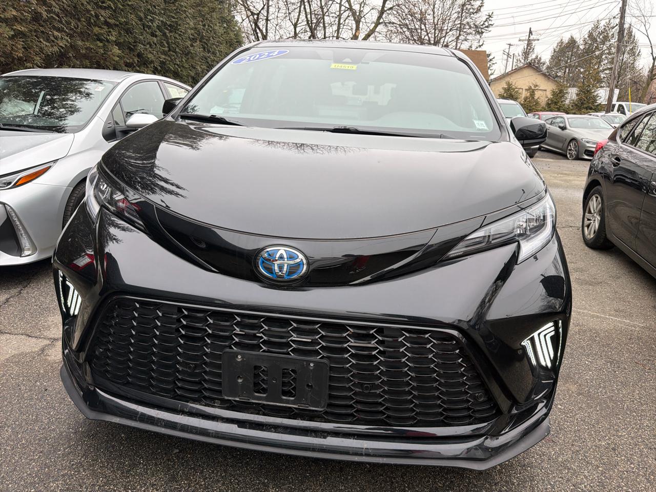 Toyota Sienna XSE AWD 7-Passenger (Natl) 2024