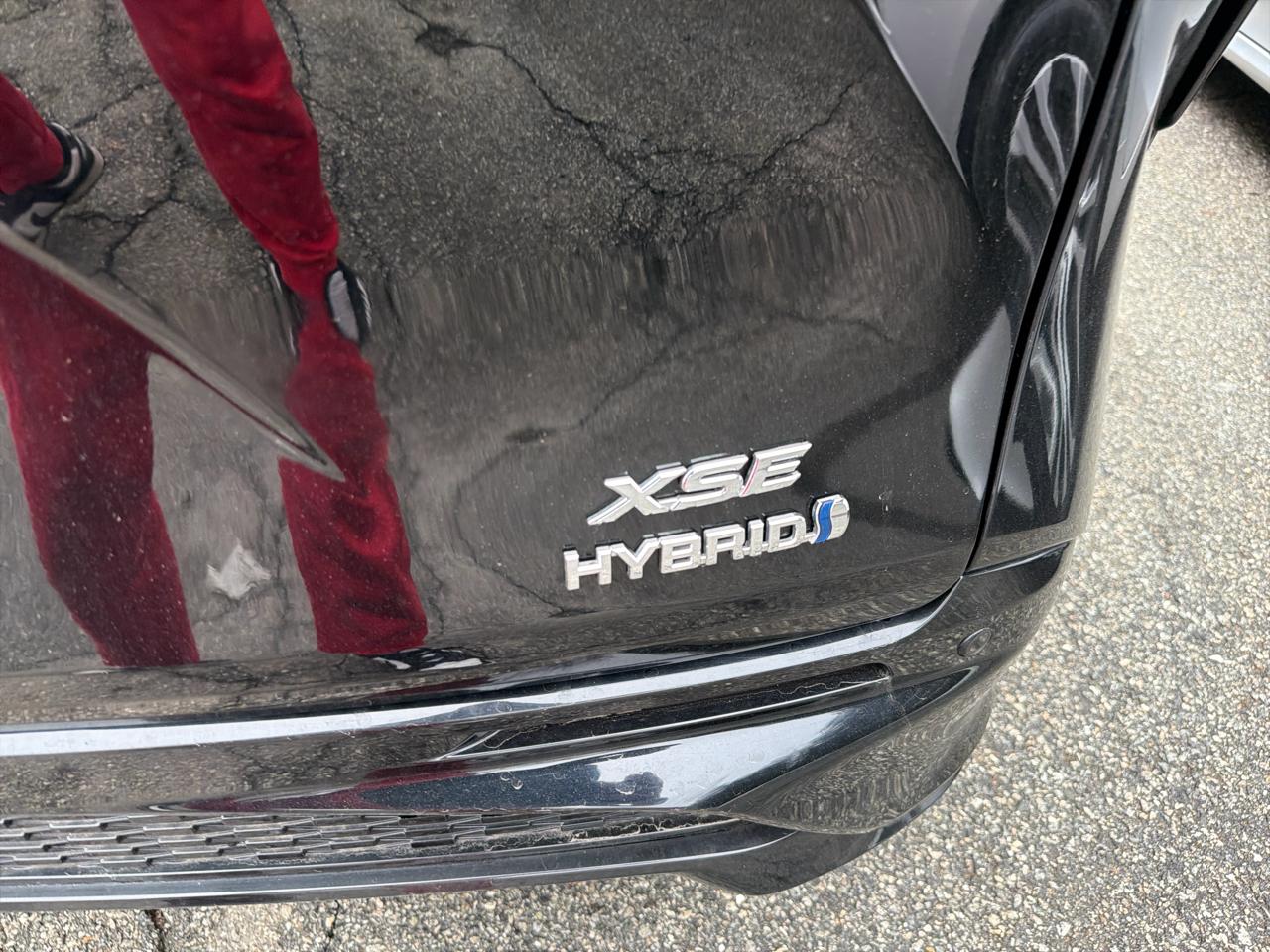 Toyota Sienna XSE AWD 7-Passenger (Natl) 2024