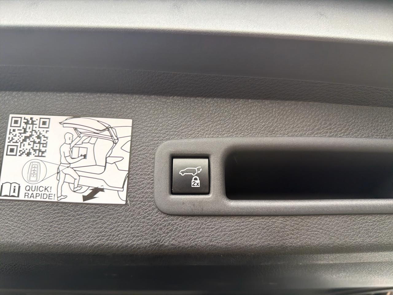 Toyota Sienna XSE AWD 7-Passenger (Natl) 2024