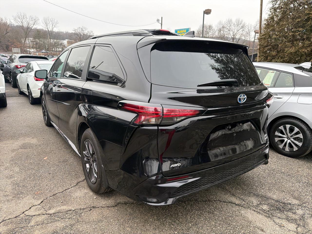 Toyota Sienna XSE AWD 7-Passenger (Natl) 2024