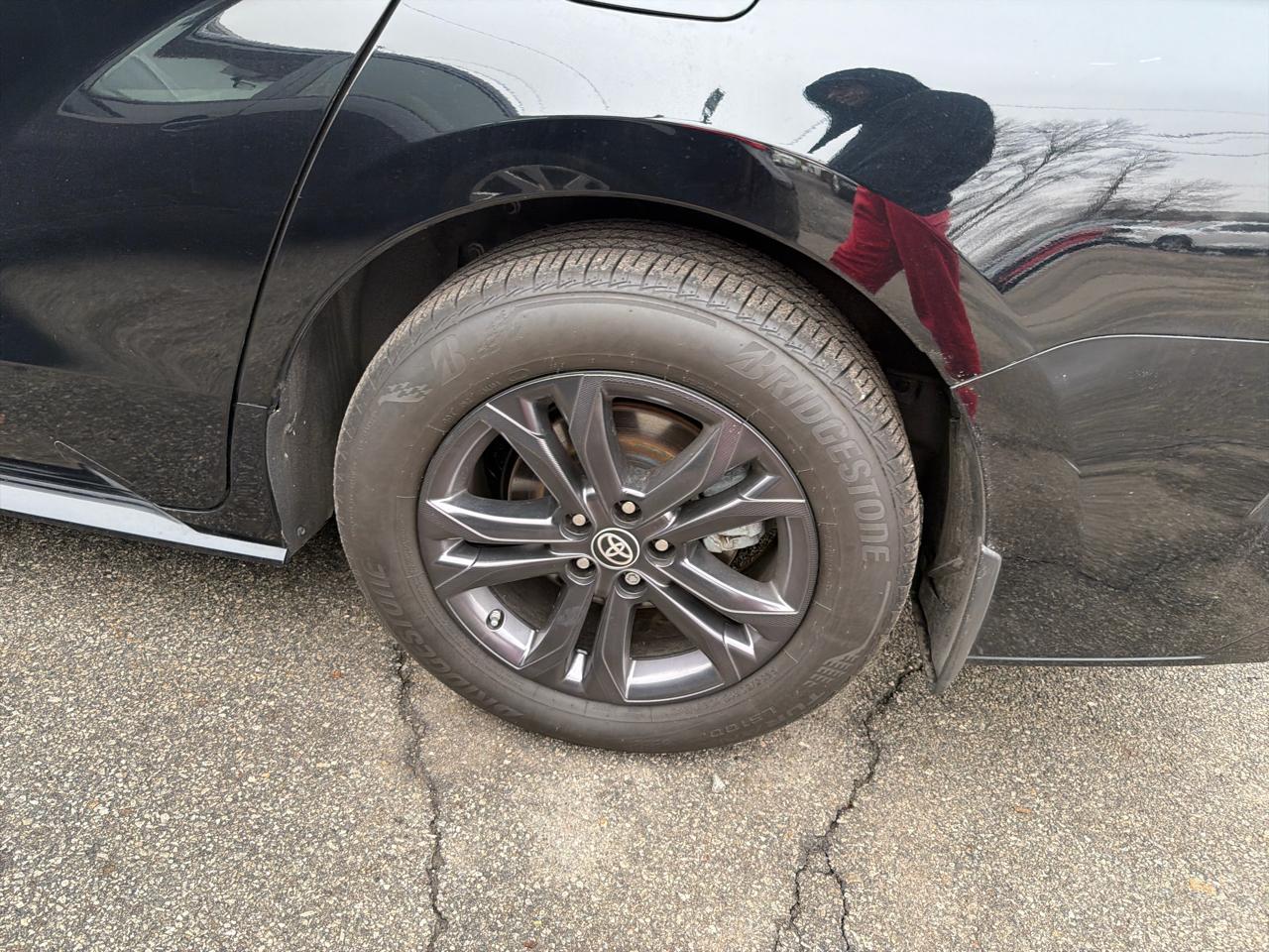 Toyota Sienna XSE AWD 7-Passenger (Natl) 2024