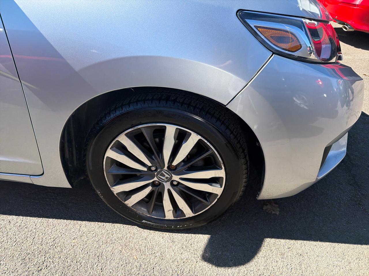 Honda Fit 5dr HB CVT EX-L 2015