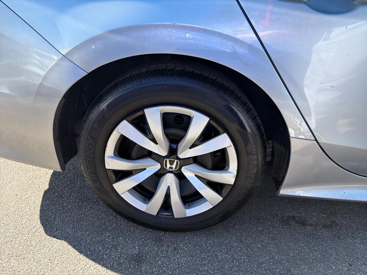 Honda Civic Sedan LX CVT 2023