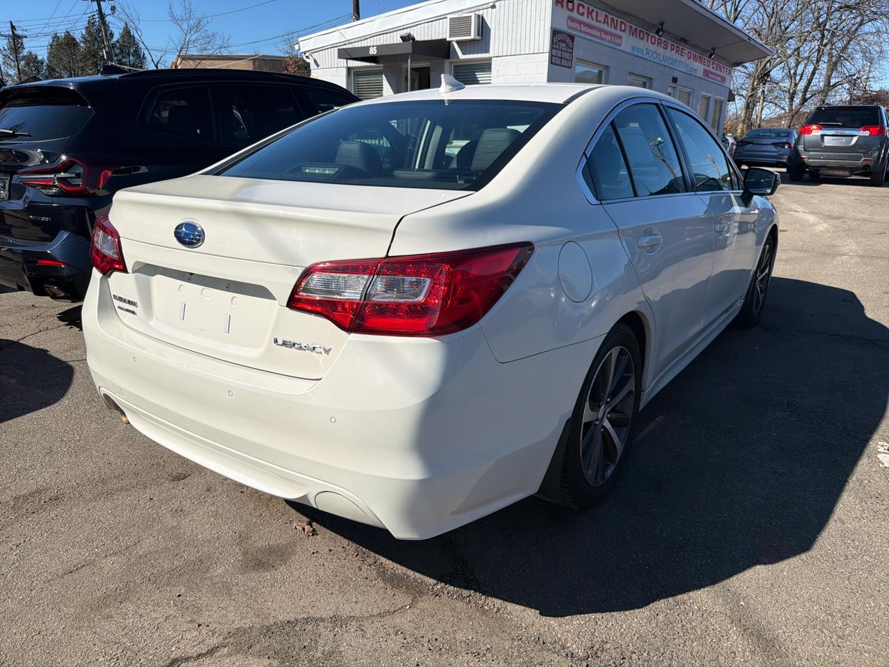 Subaru Legacy 2.5i Limited 2017
