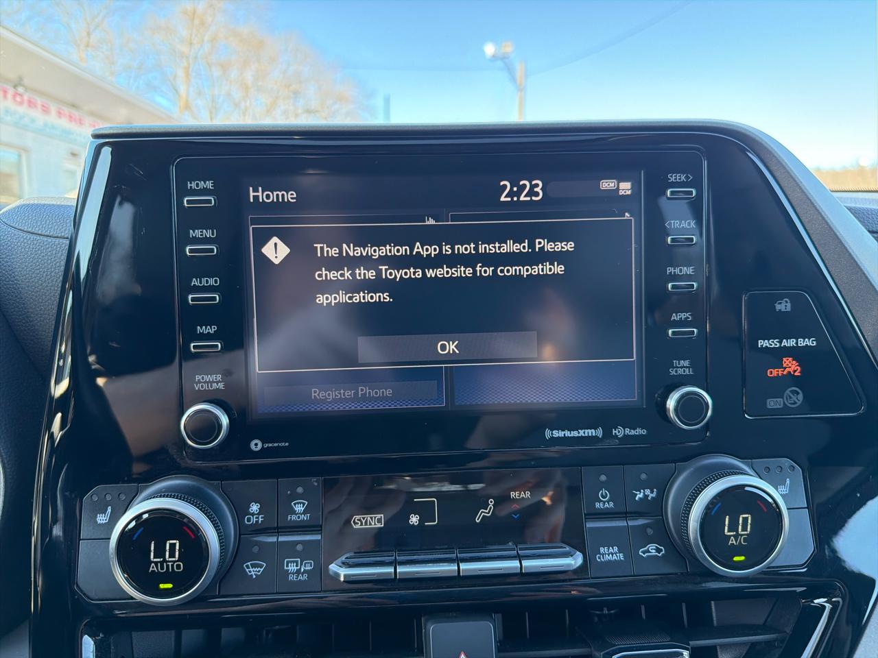 Toyota Highlander Hybrid XLE AWD (Natl) 2021