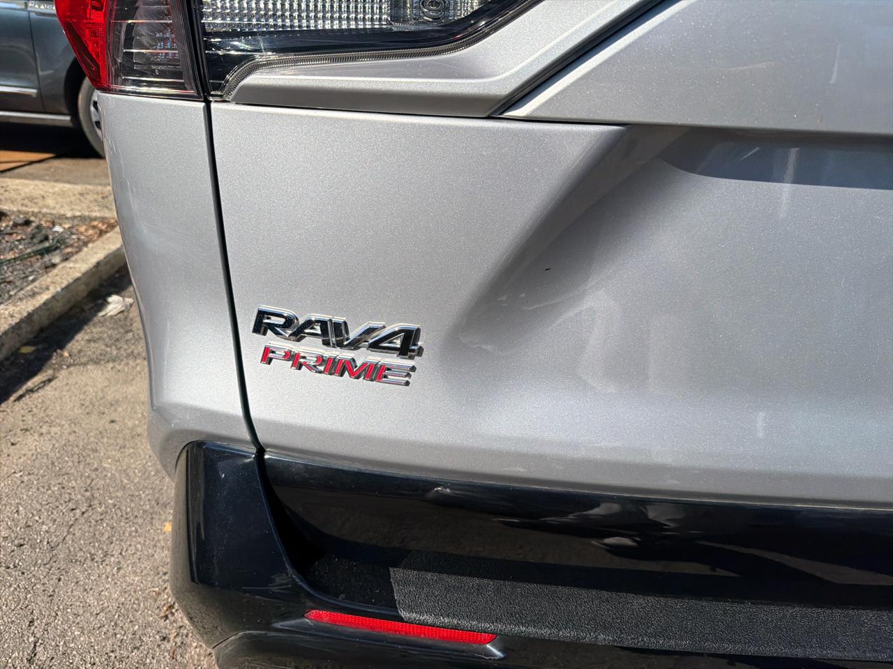 Toyota RAV4 Prime SE (Natl) 2021